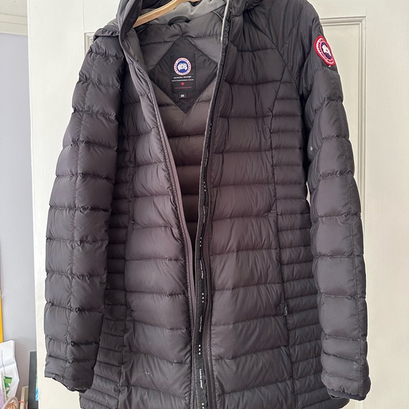 Canadian Goose Quilted Jacket. Style#5502L; Size M; Black. Like new! - Picture 3 of 6